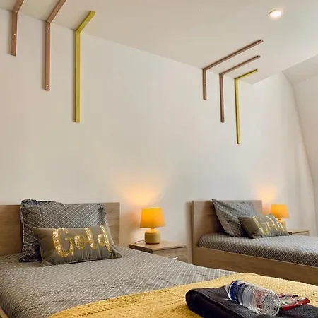 Prázdninový dům Maison 3 Chambres - 600m Metro Marbrerie - Five Lille